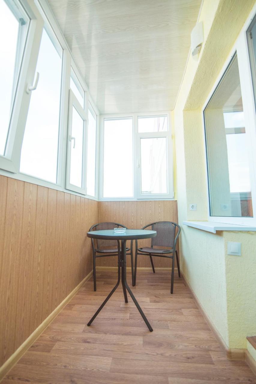 Vip Apartmen Harkovskaya Soemy Buitenkant foto